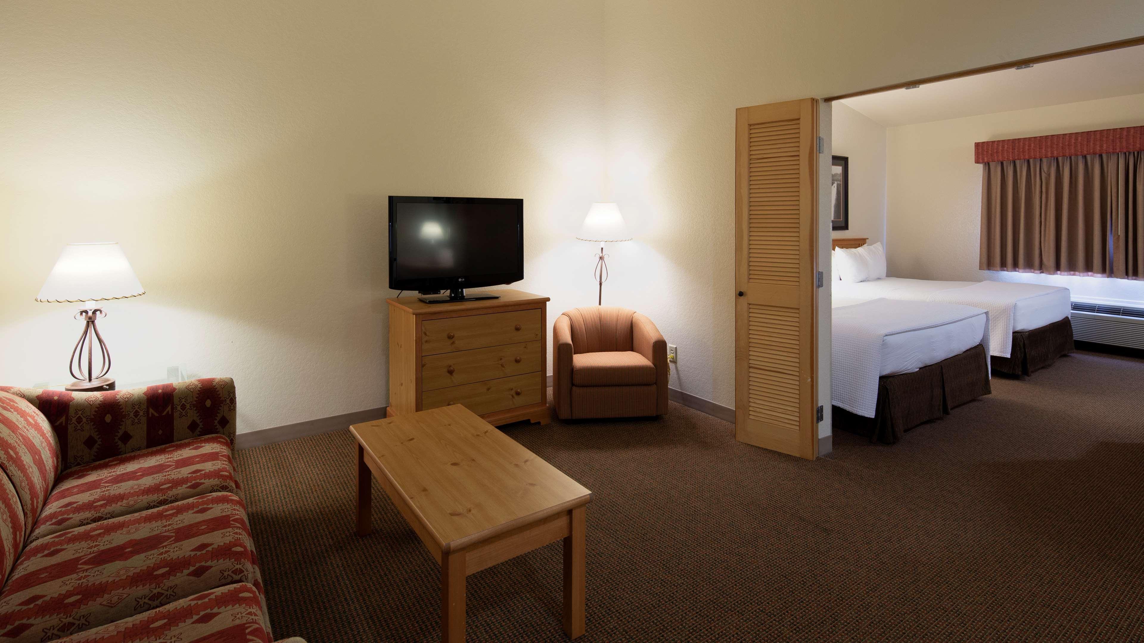 Best Western Golden Spike Inn & Suites Гілл-Сіті Екстер'єр фото