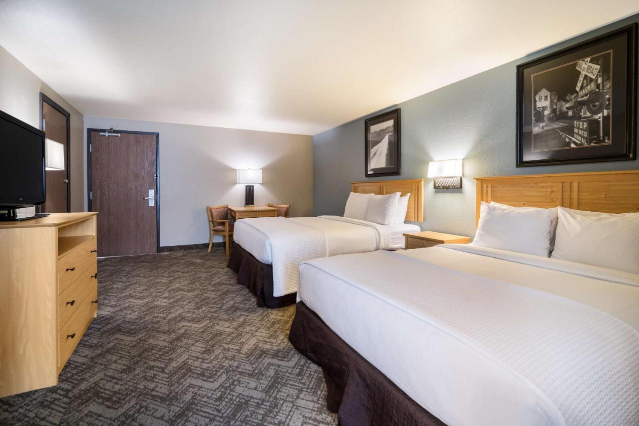 Best Western Golden Spike Inn & Suites Гілл-Сіті Екстер'єр фото